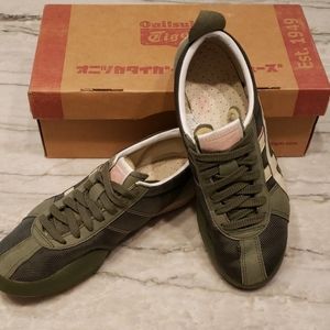 onitsuka tiger 1949